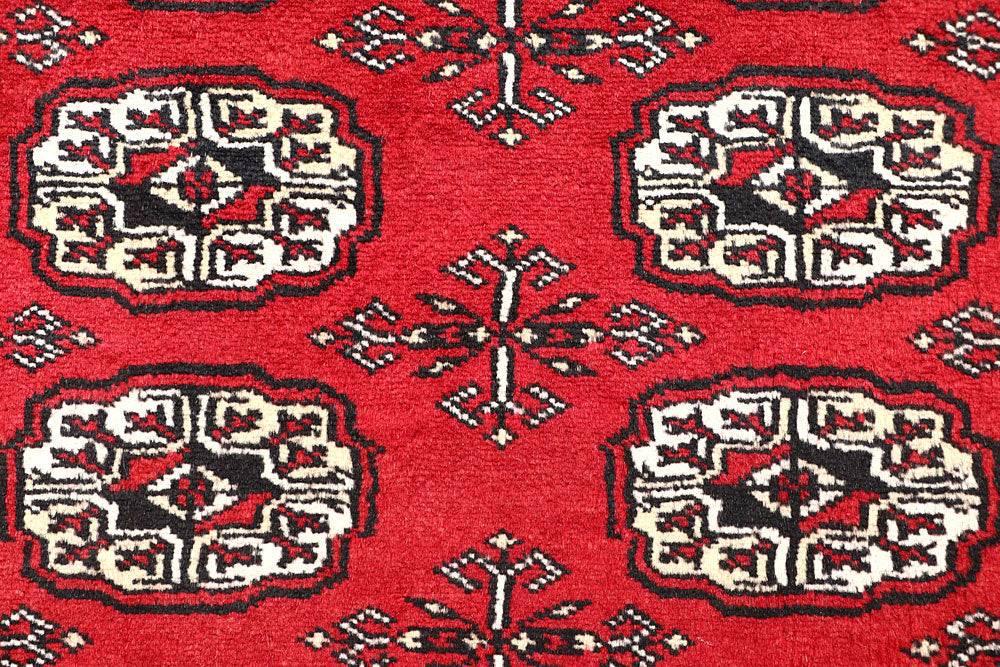 Red Bokhara | 4.11 x 8.1 | RRR-40330