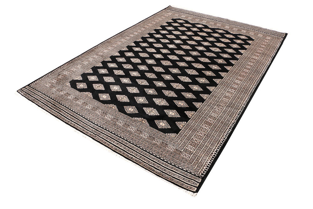 Black Jaldar | 6.7 x 9.9 | RRR-47758