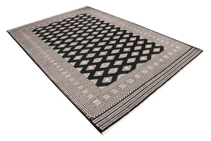 Black Jaldar | 6.7 x 9.9 | RRR-47758