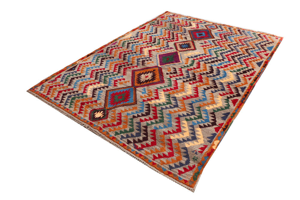White Baluchi | 5.8 x 7.5 | RRR-74190