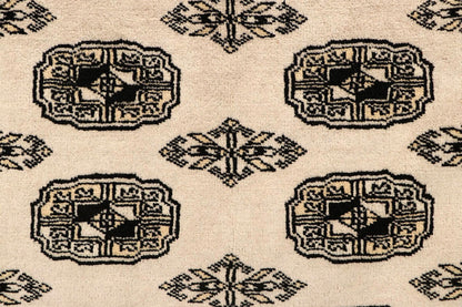 Bisque Bokhara | 6.7 x 7.9 | RRR-49712